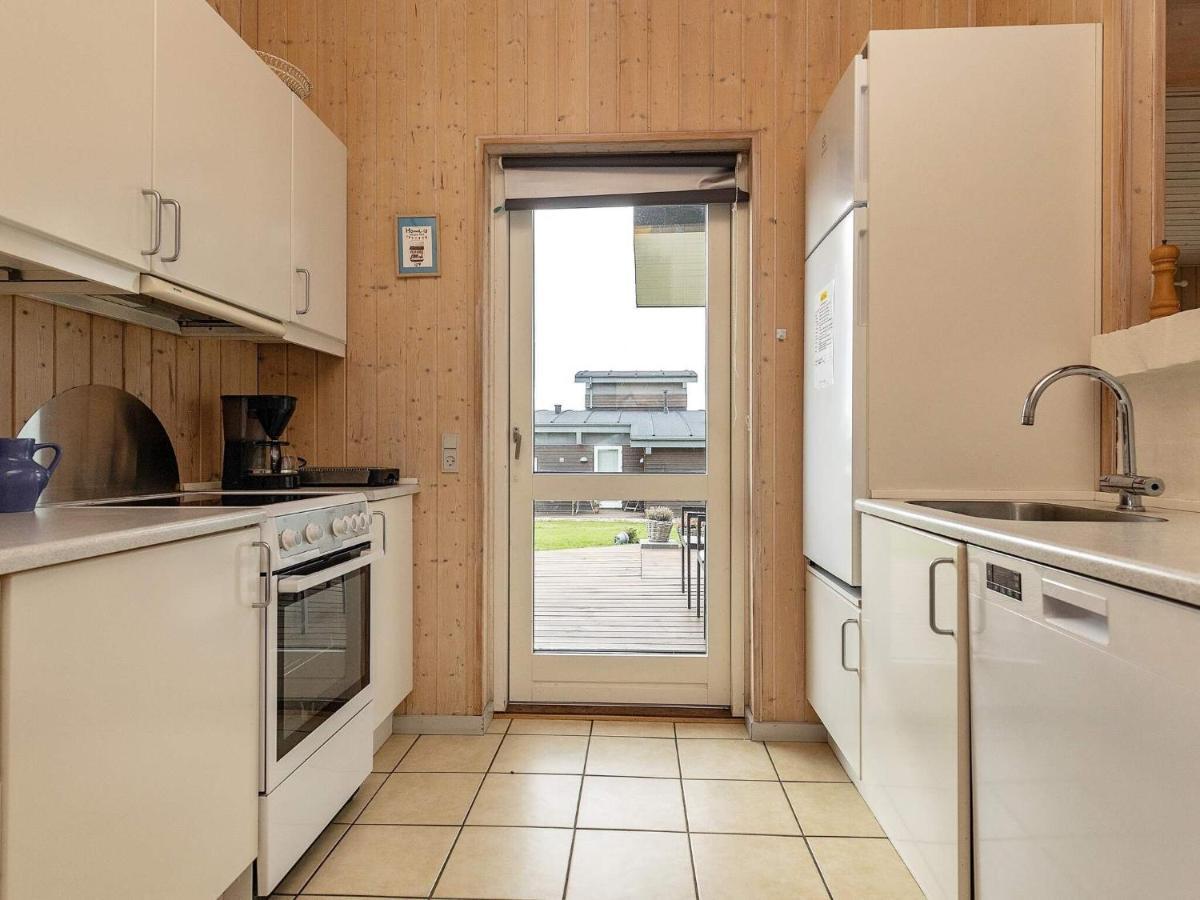 8 Person Holiday Home In Fåborg Exterior foto